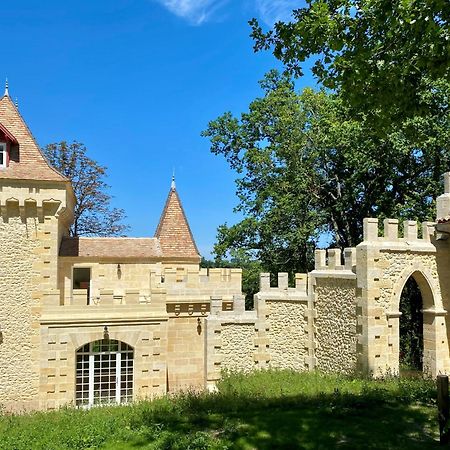 La Reserve Du Chateau De Roques Пюиссеген Экстерьер фото